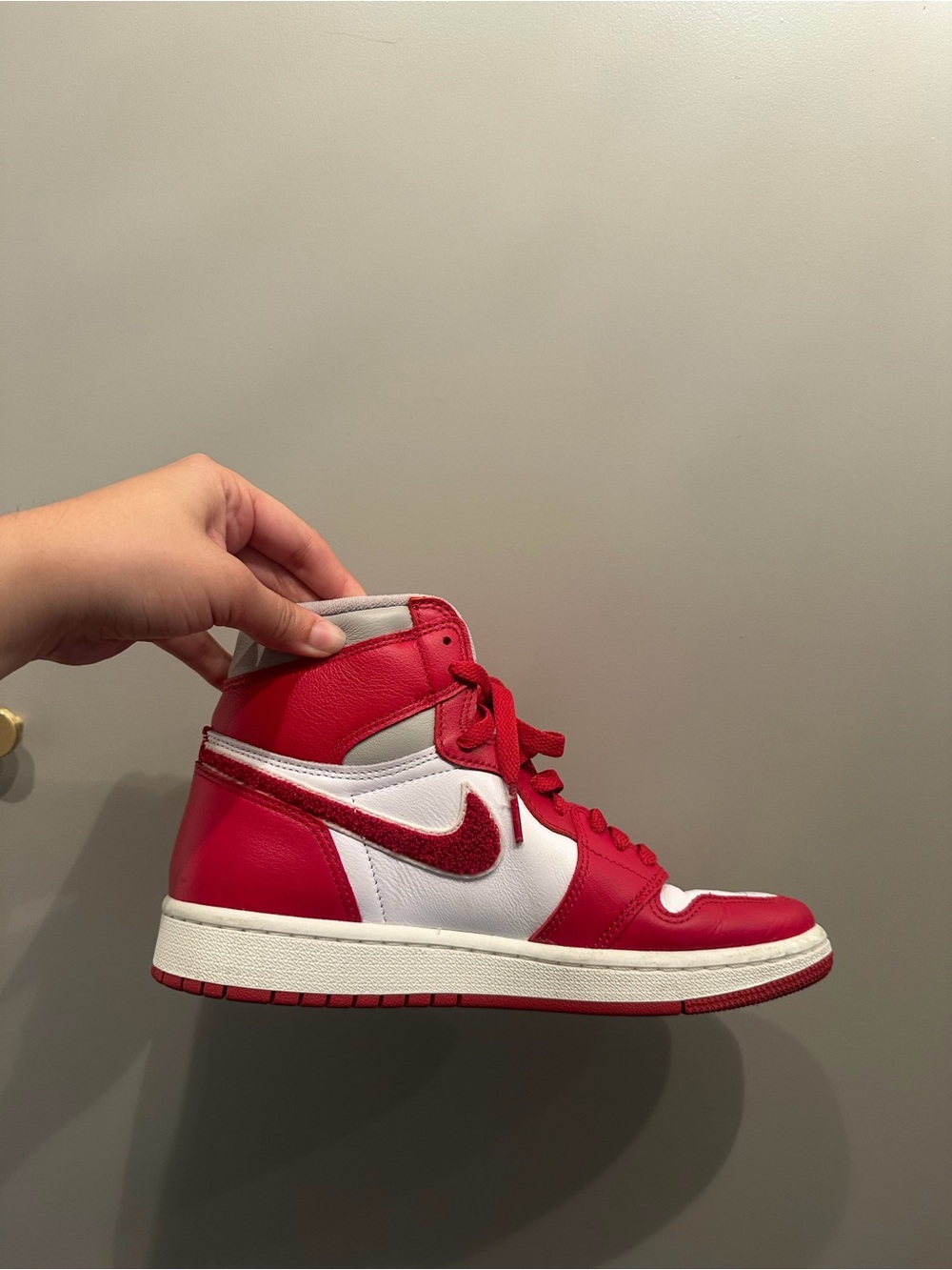 Nike High-Top Sneakers - Red White